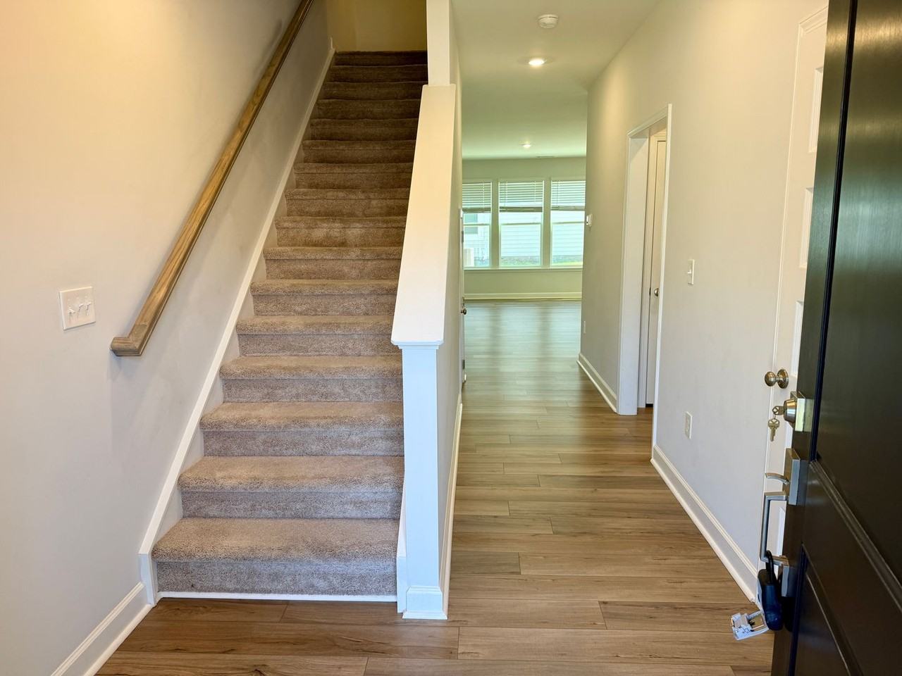 87 Ripple Way - Photo 2 of 15
