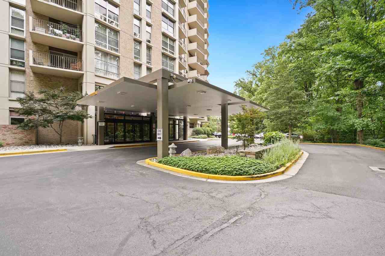 9039 Sligo Creek Pkwy #512 - Photo 2 of 30