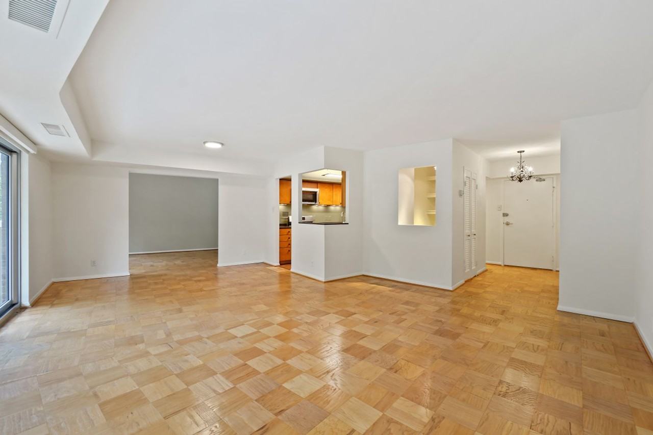 9039 Sligo Creek Pkwy #512 - Photo 7 of 30