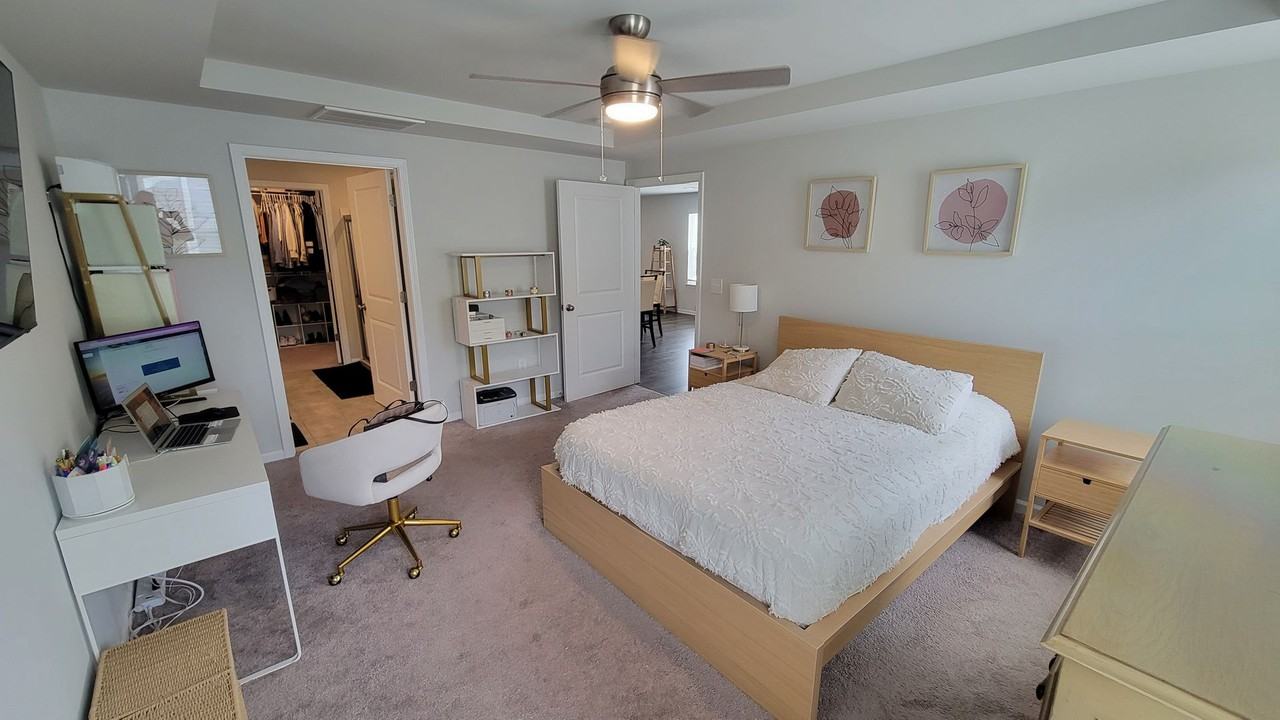 120 Paddock Glen Dr - Photo 4 of 12