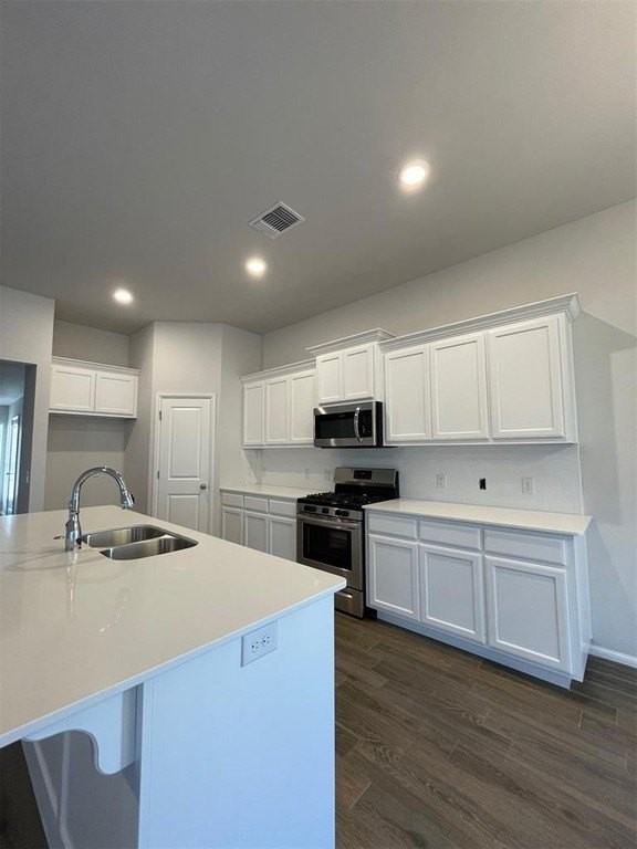 17629 Nantucket Ave - Photo 4 of 36