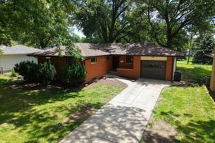 7221 Lexington Ave - Photo 1 of 1
