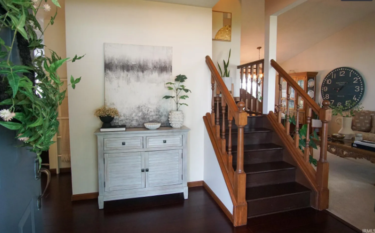 415 Winesap Dr - Photo 2 of 16