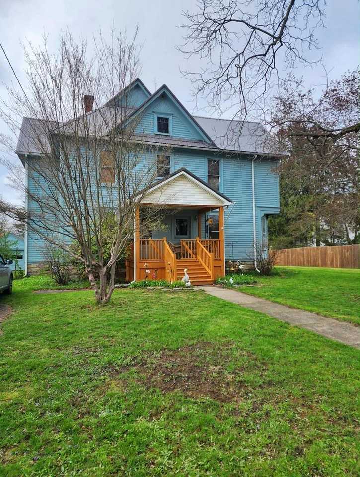 25 Temple St - Photo 2 of 39