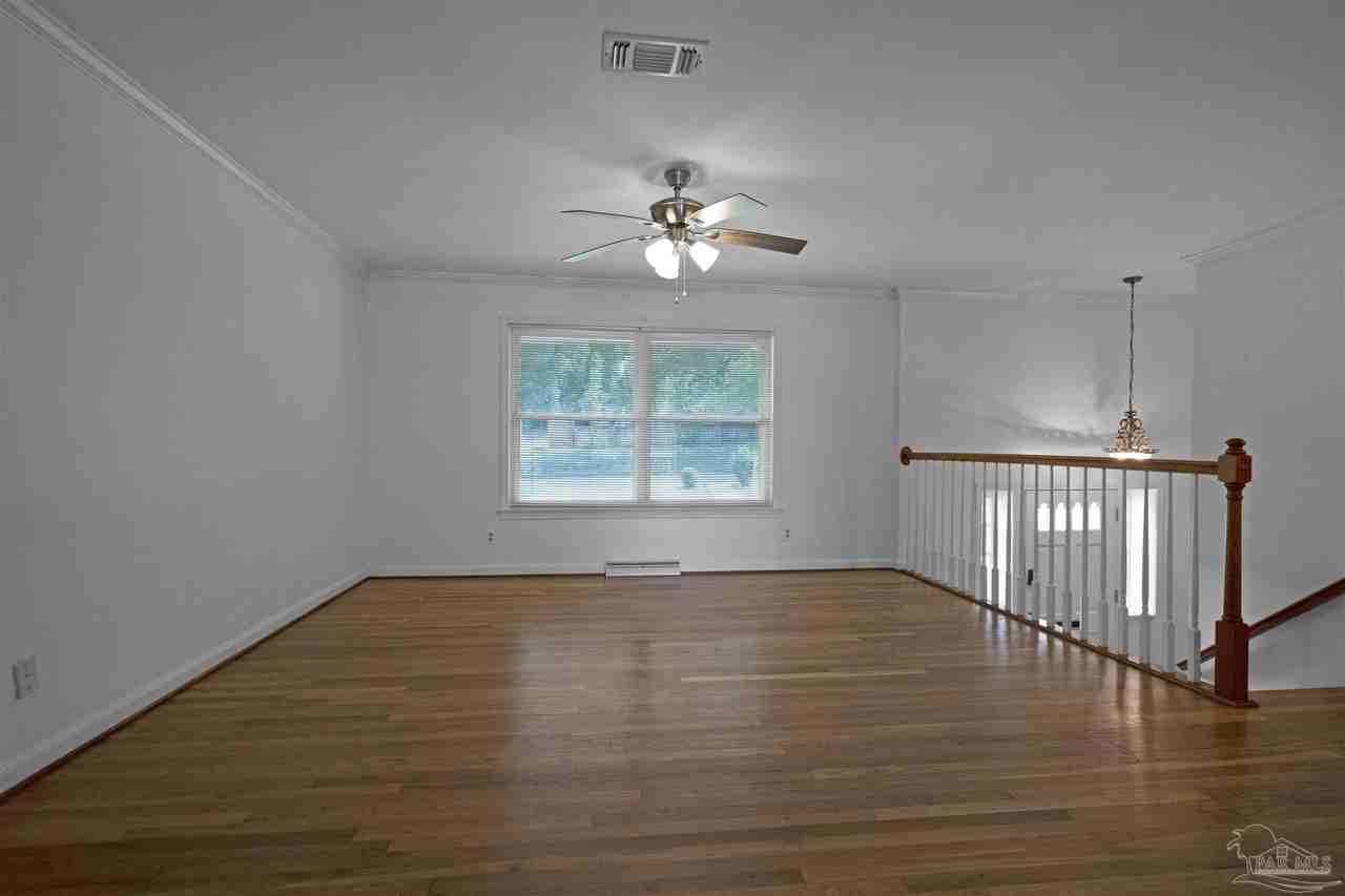 3660 Molaree Dr - Photo 5 of 28