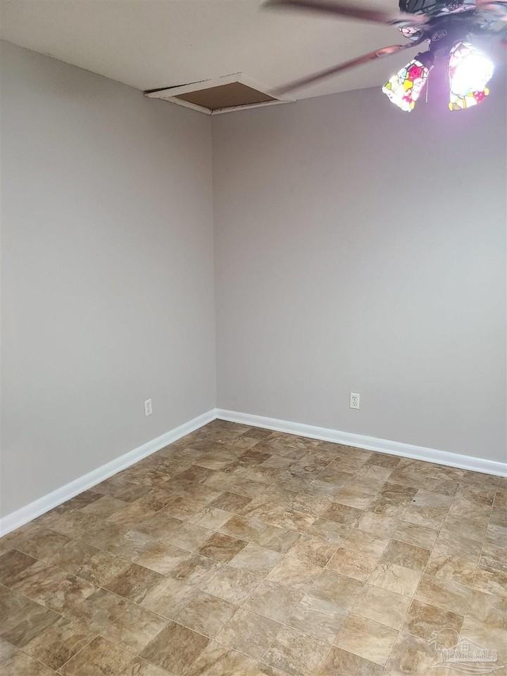 7758 Kipling St - Photo 6 of 23