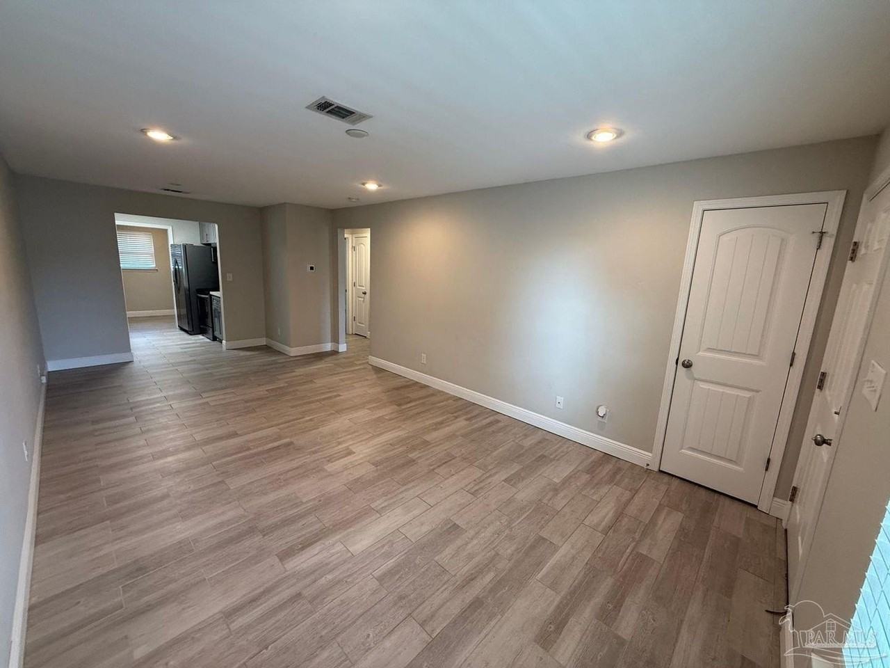 3238 Redwood Ln #A - Photo 3 of 16