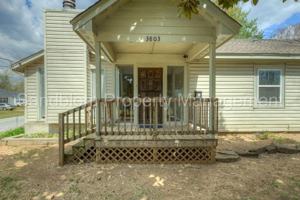 featured image of 3803 E 36th St