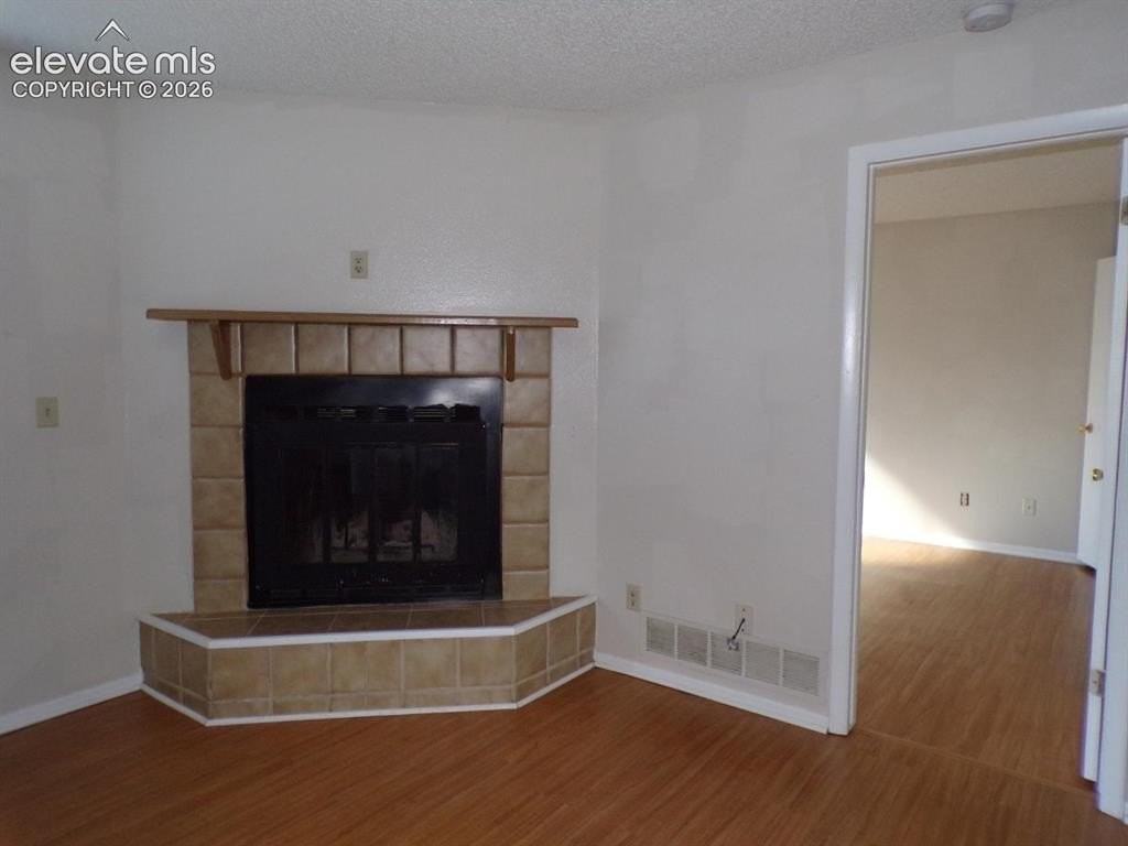2516 Glen View Ave #A - Photo 5 of 10