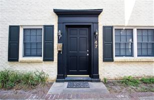 featured image of 47 Laurens St