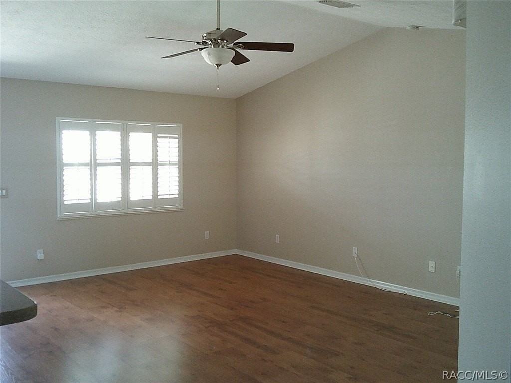 1035 S Brookfield Dr - Photo 4 of 25