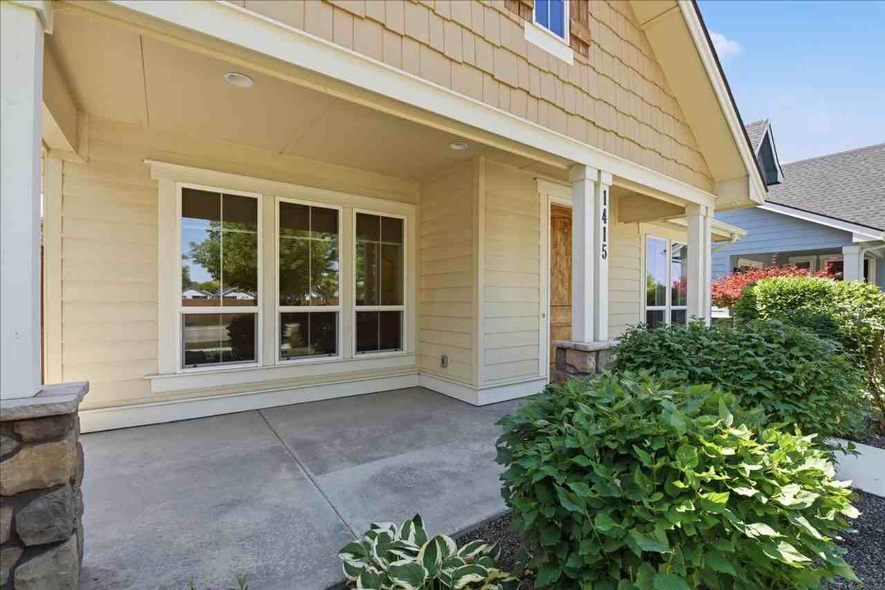 1415 E Summerheights Dr - Photo 4 of 37