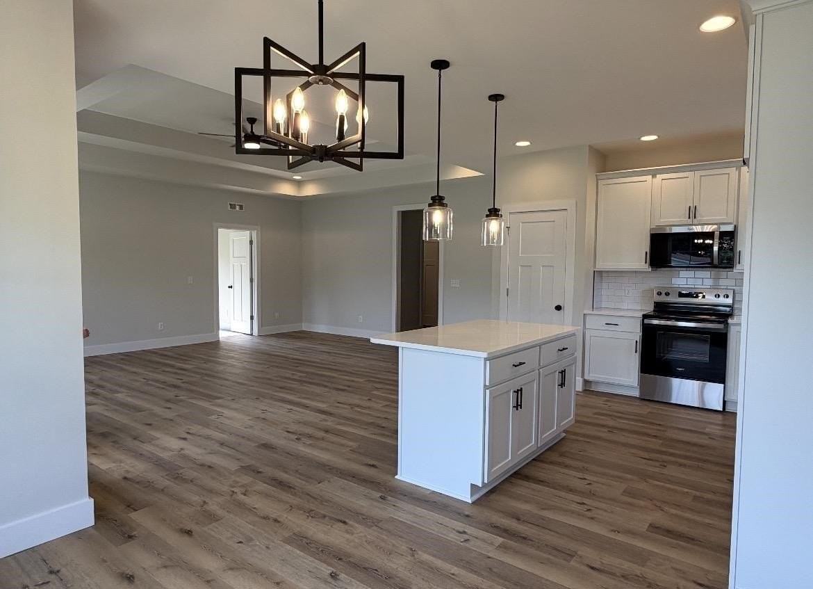 837 Temple Ct - Photo 5 of 18