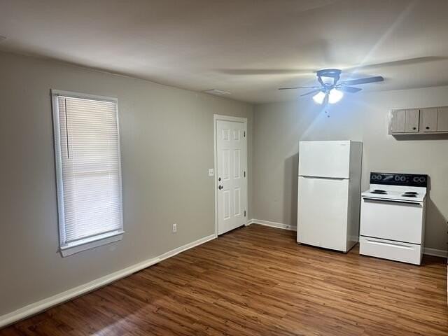 257 Bell St Se - Photo 4 of 9