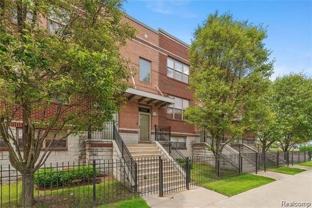7621 Woodward Ave - Photo 1 of 1
