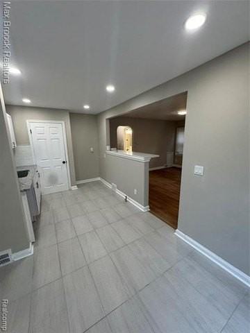13614 Montrose St - Photo 6 of 20