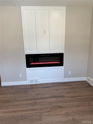 23541 Elmira St - Photo 6 of 28