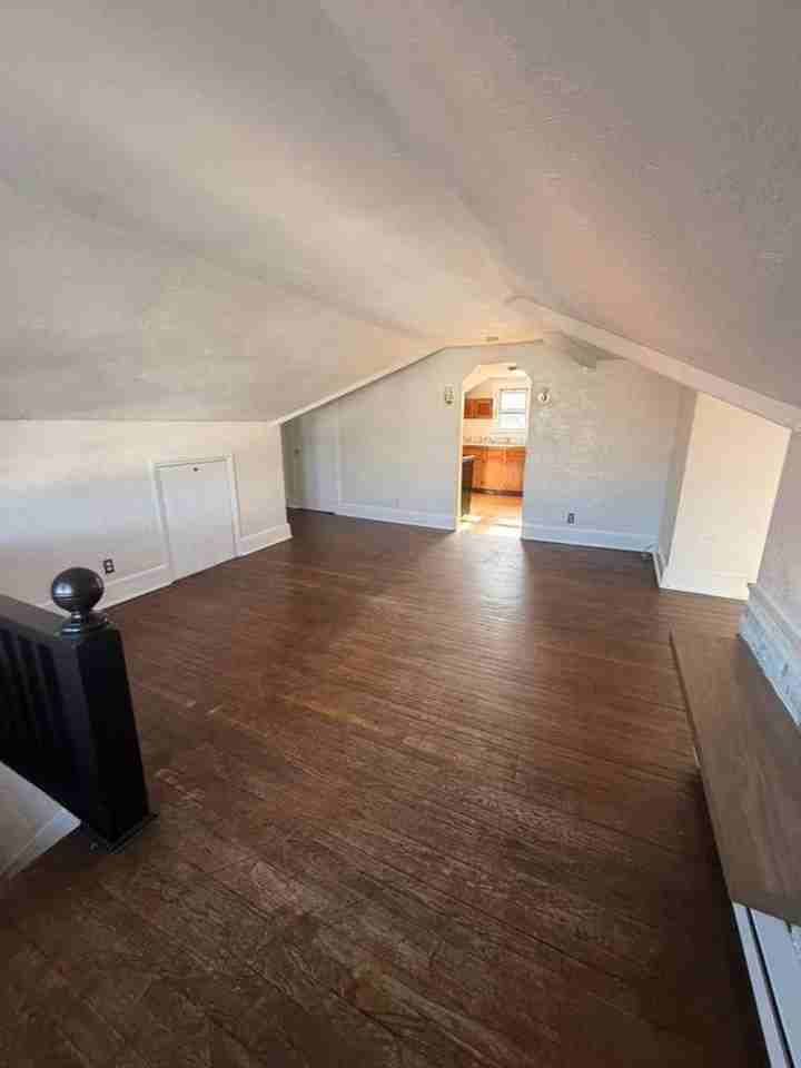 6 Elm St - Photo 7 of 11