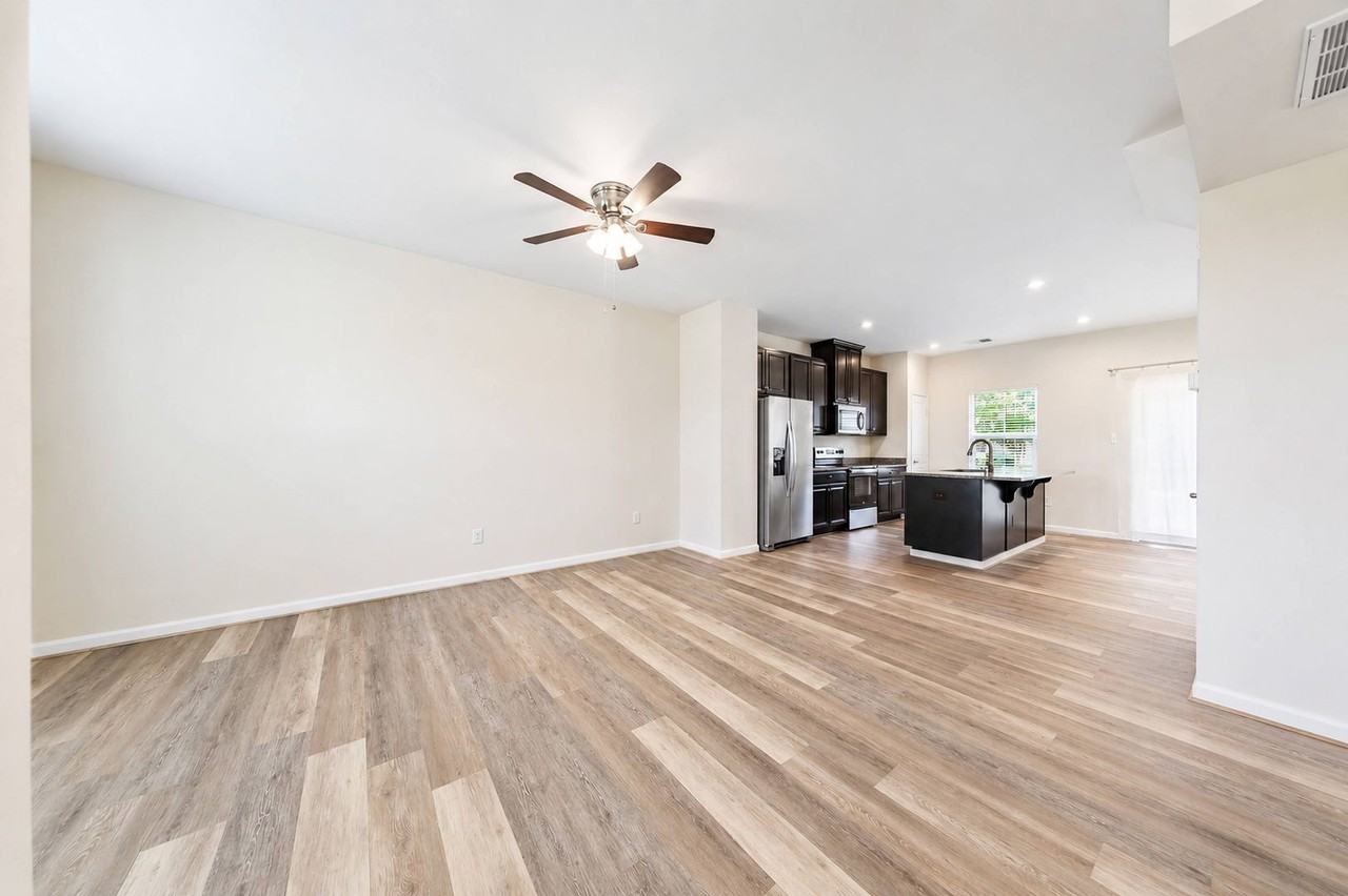 4307 Sconce - Photo 2 of 11