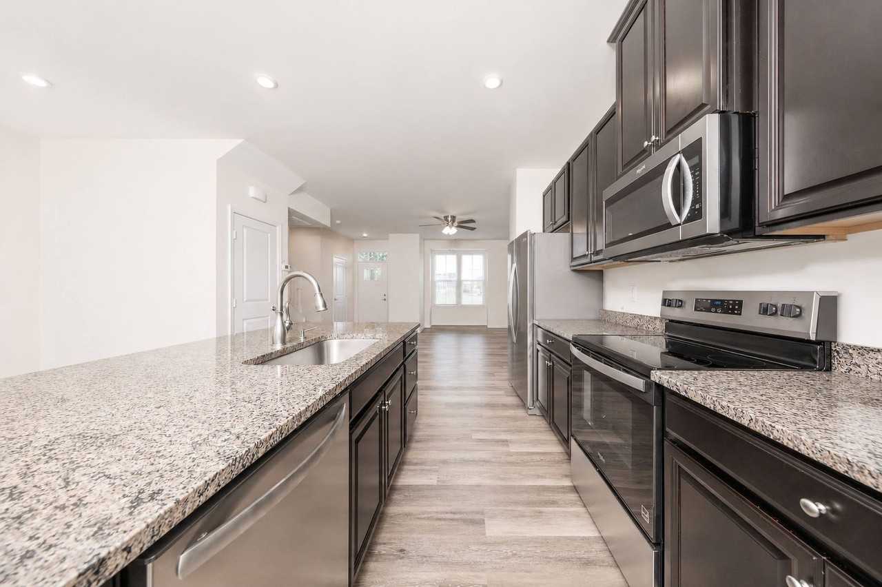 4307 Sconce - Photo 5 of 11