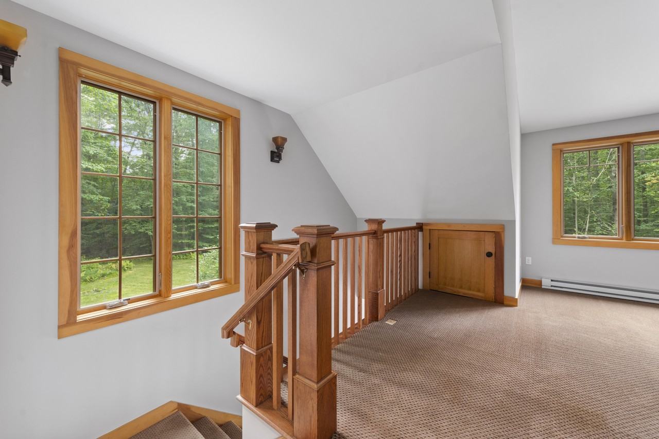 20 Circle Dr - Photo 4 of 26