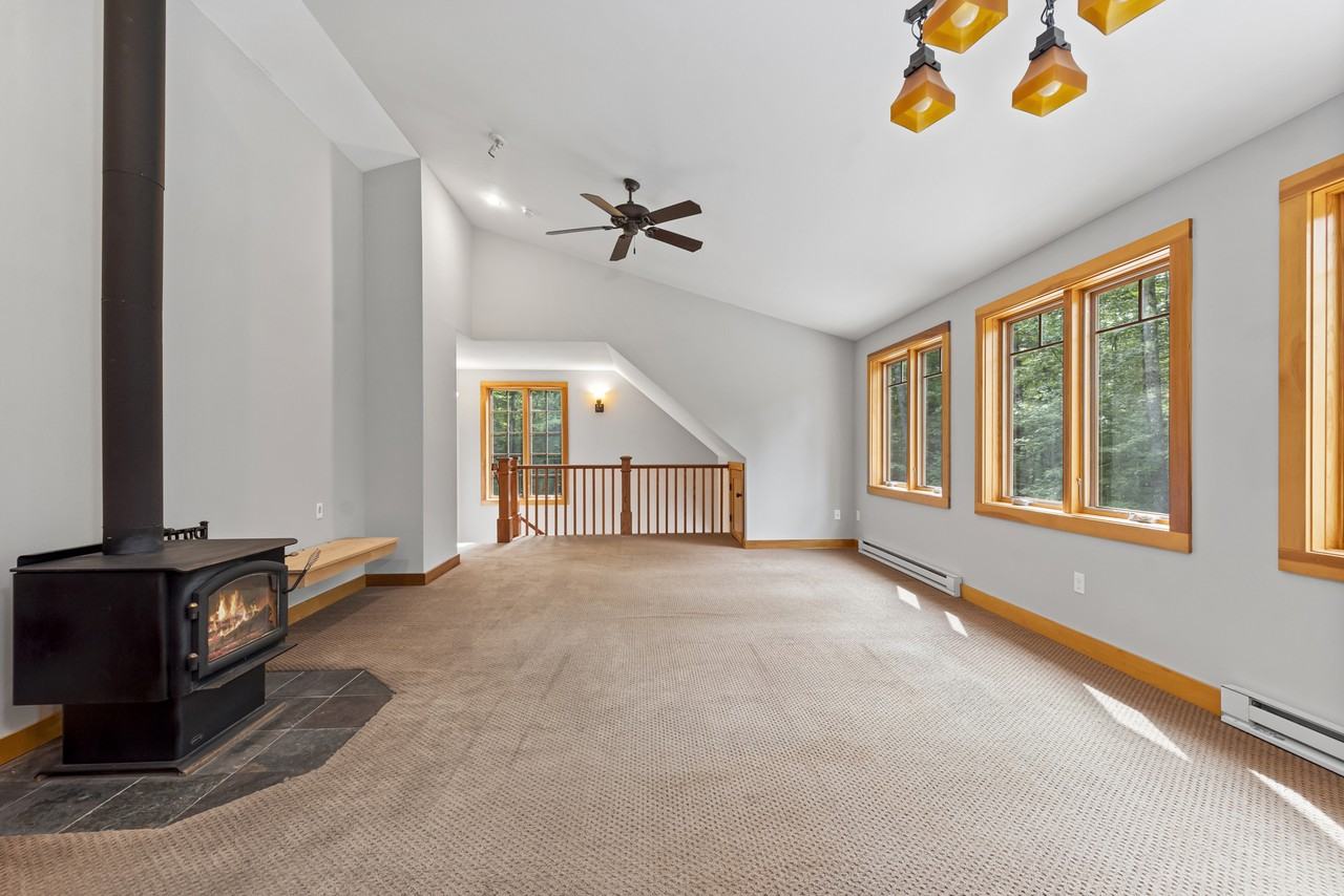 20 Circle Dr - Photo 5 of 26