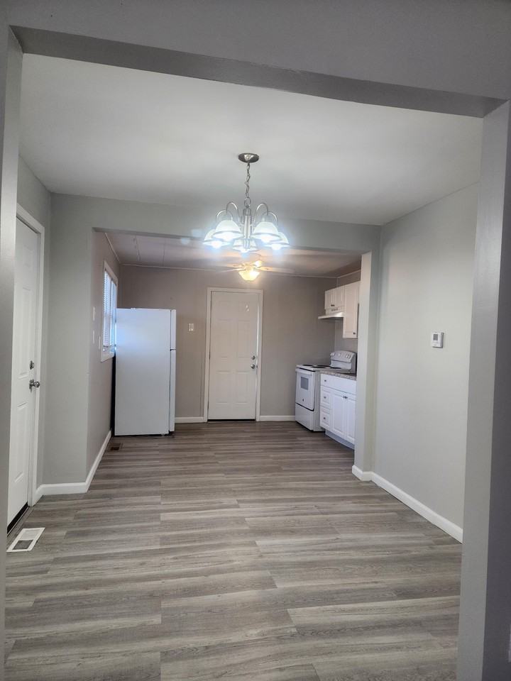 4346 Natchez Ave - Photo 4 of 12