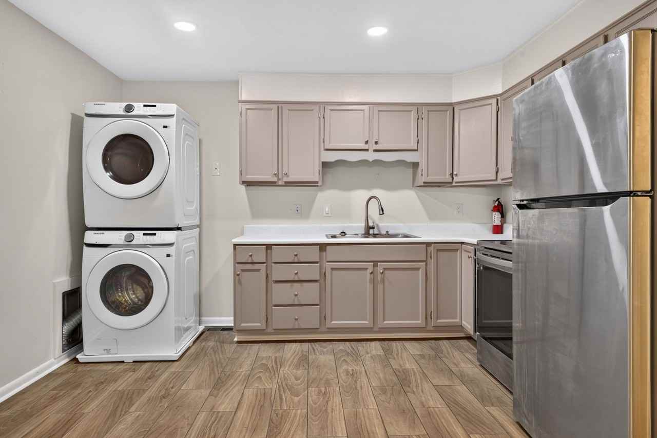 100 Hodges Manor Rd #2 - Photo 6 of 15