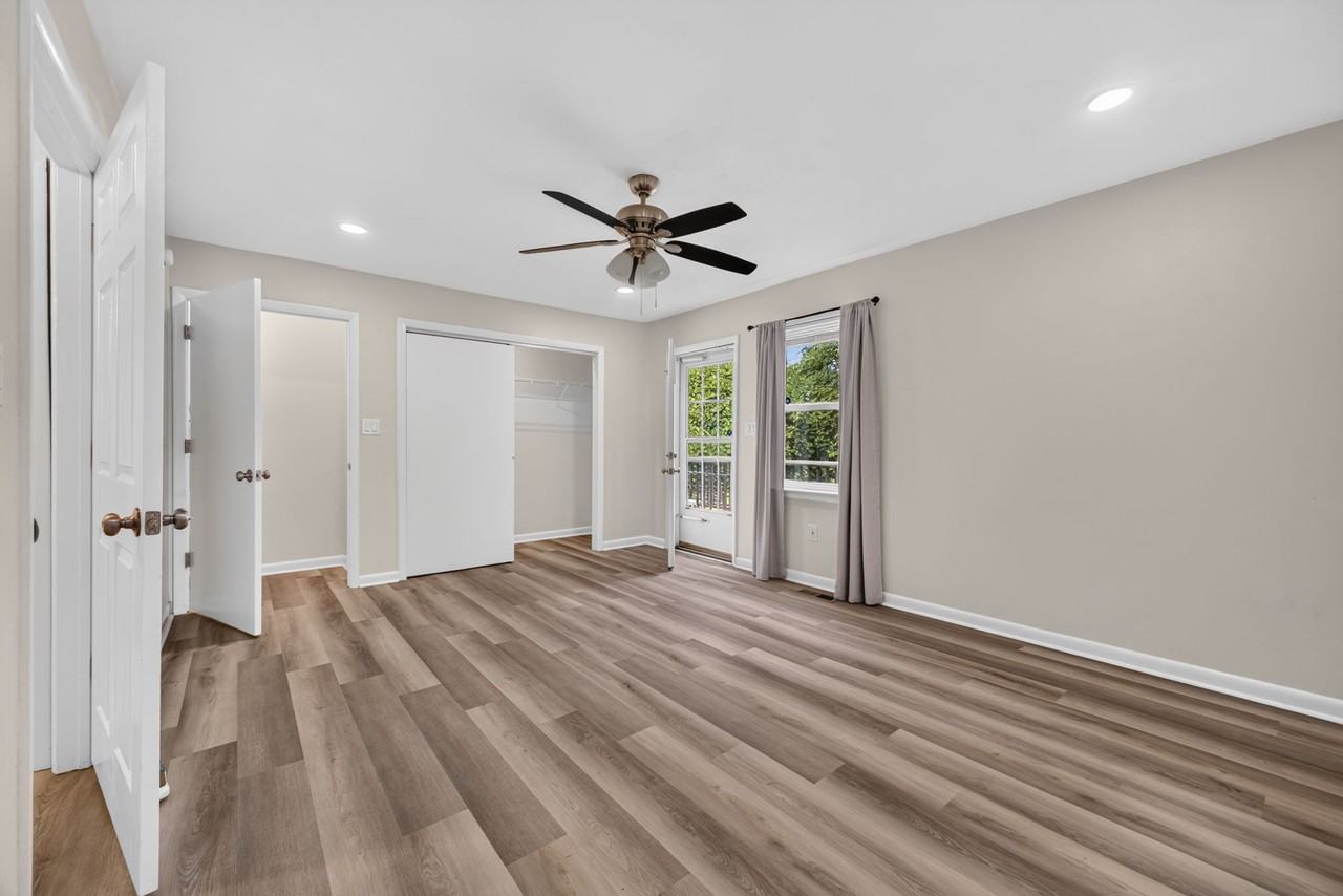100 Hodges Manor Rd #1 - Photo 5 of 10