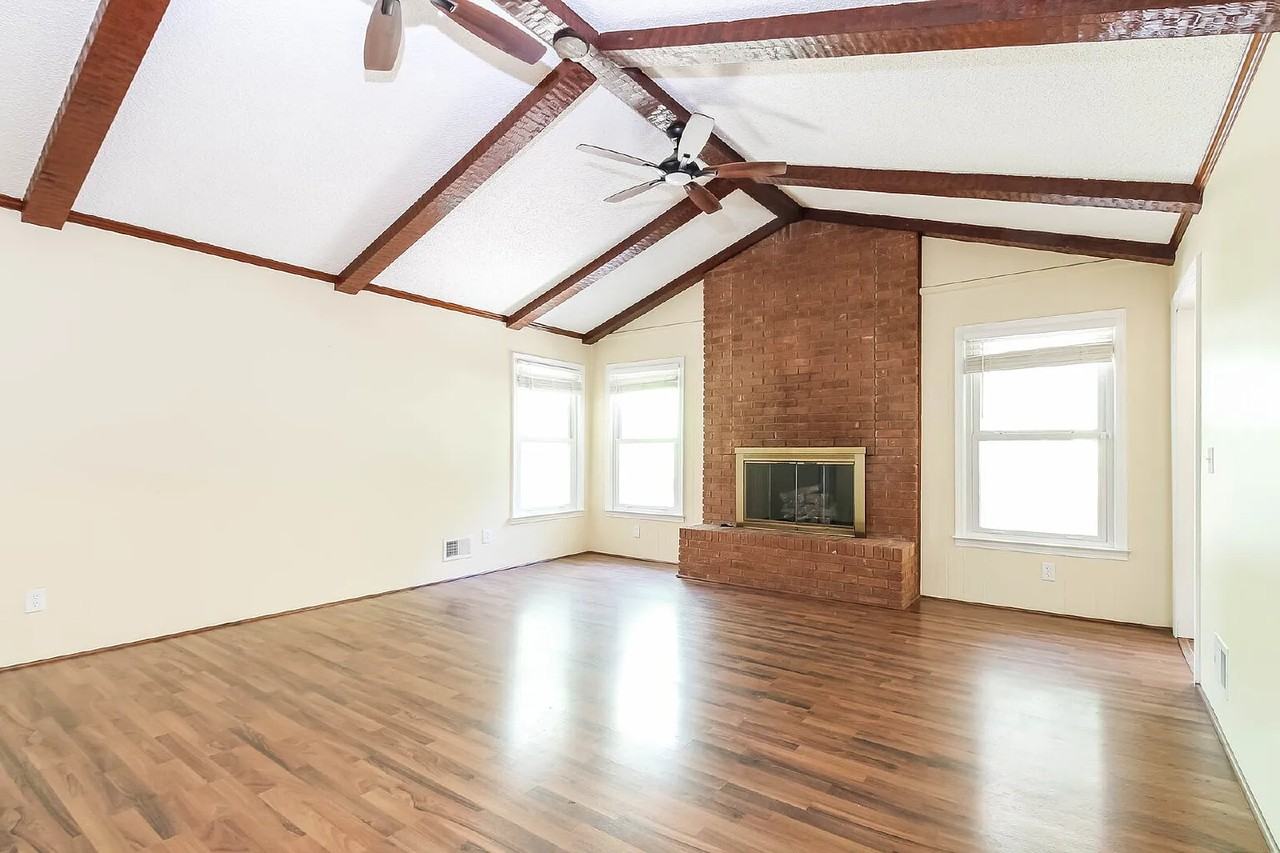 9424 Highgate Rd #1 - Photo 3 of 49