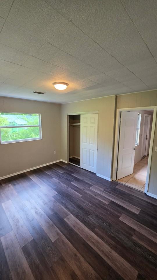 217 Beale St - Photo 3 of 7