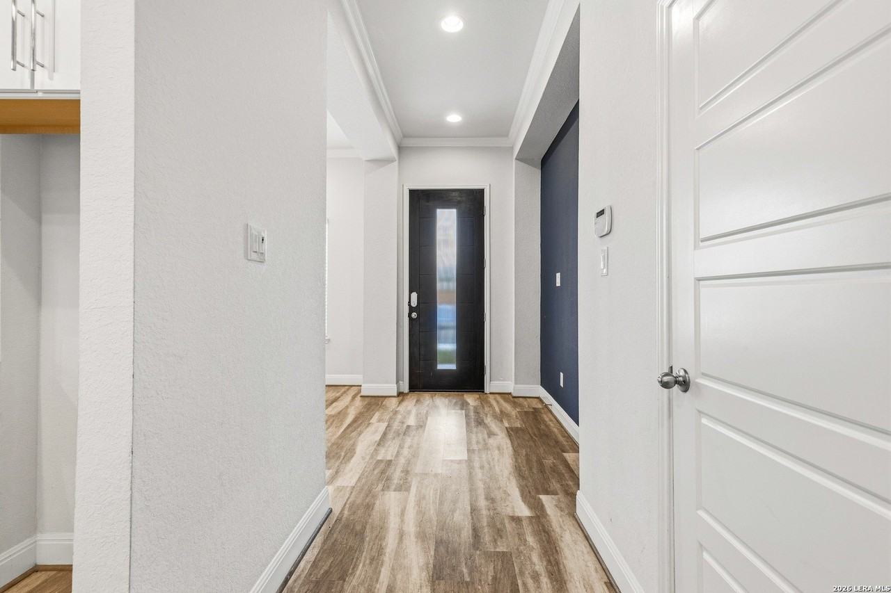 12422 Chena Lk - Photo 6 of 39