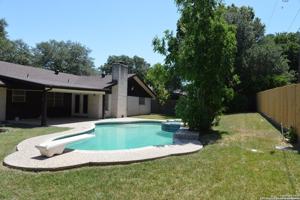 featured image of 6010 Windhaven Dr