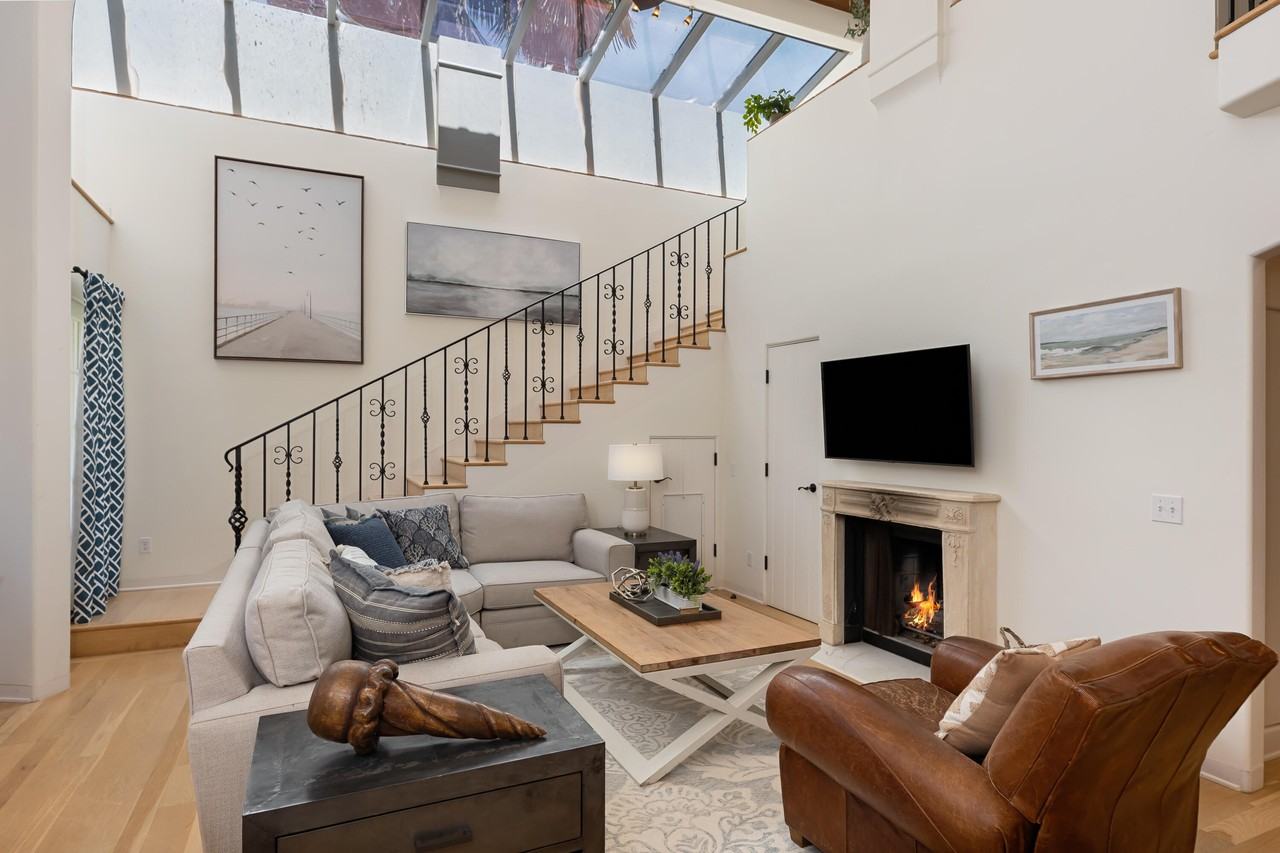 122 Santa Rosa Pl - Photo 3 of 22