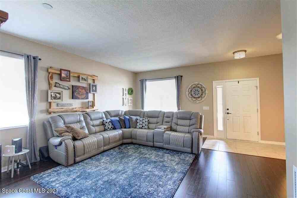 3280 Recco Pl - Photo 2 of 20