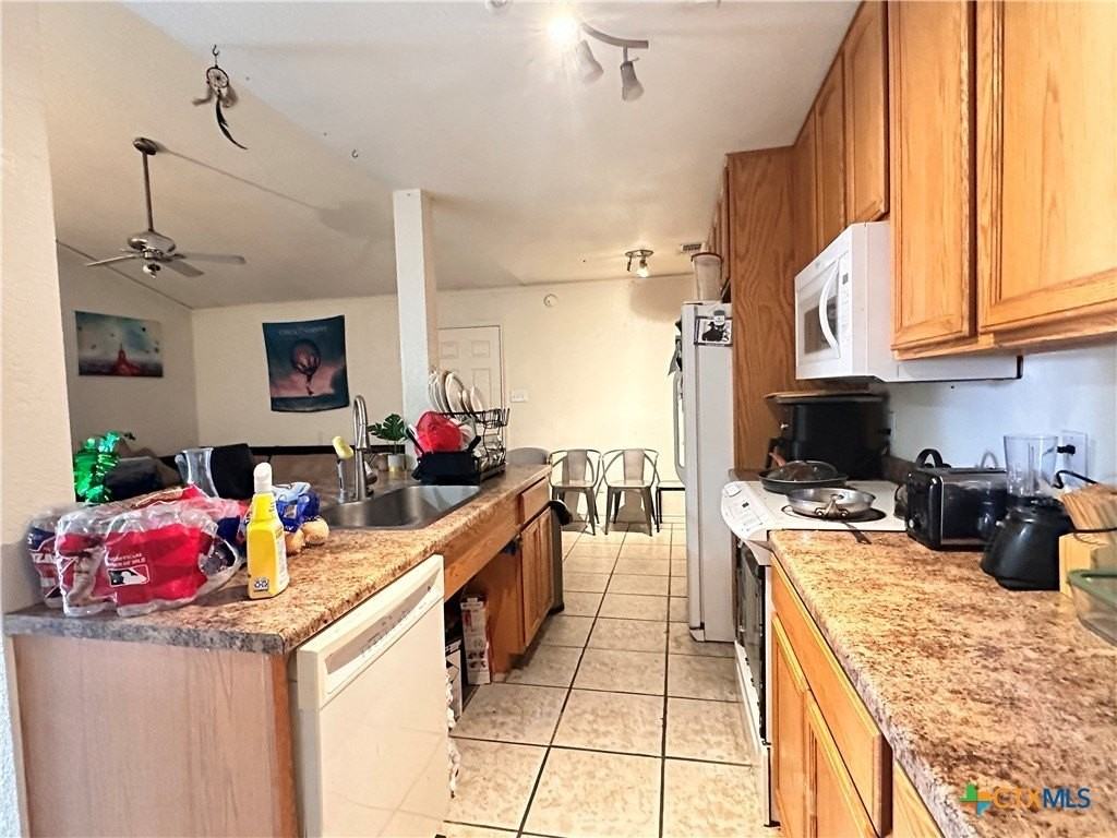 129 Riverside Dr - Photo 7 of 13