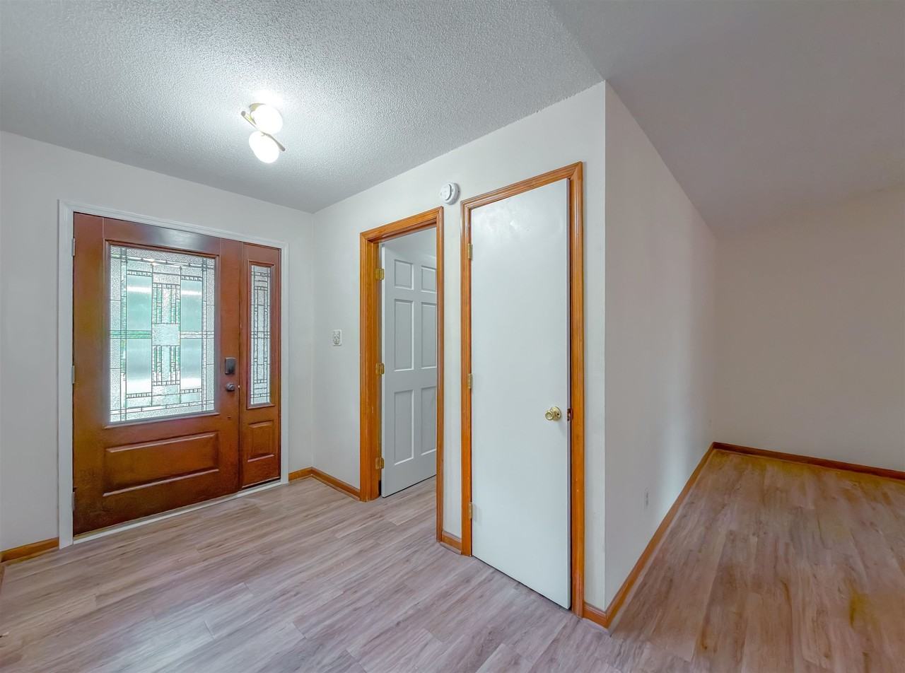 776 Lupine Ln - Photo 7 of 50