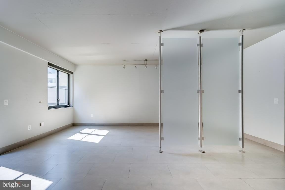 1133 14th St Nw #203 - Photo 6 of 25