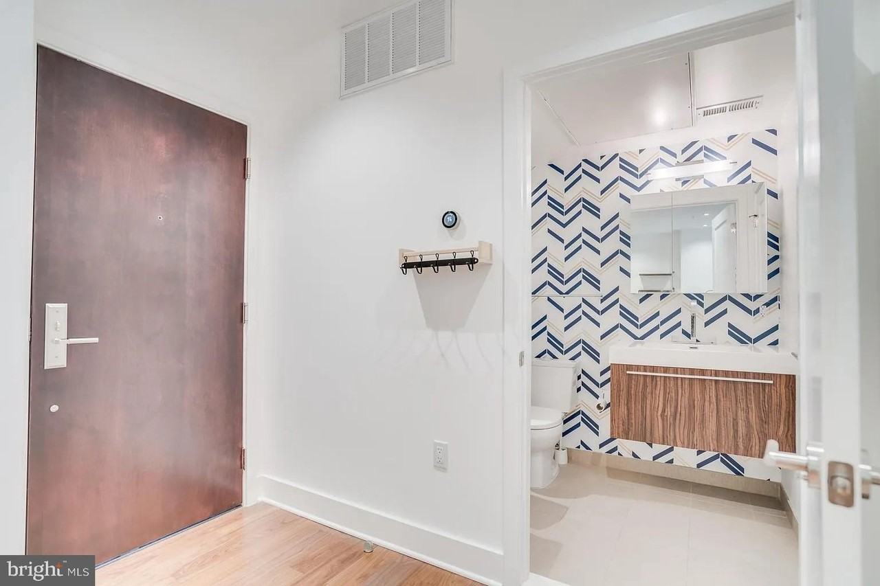 2331 15th St Nw #205N - Photo 3 of 13
