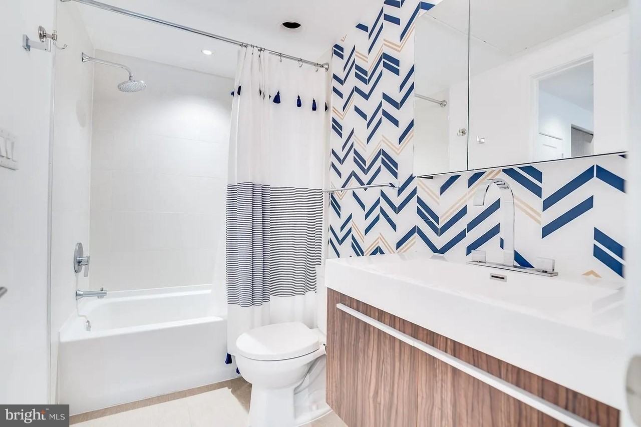 2331 15th St Nw #205N - Photo 7 of 13