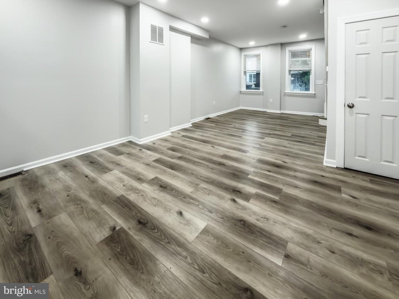 2332 N Monroe St - Photo 4 of 12