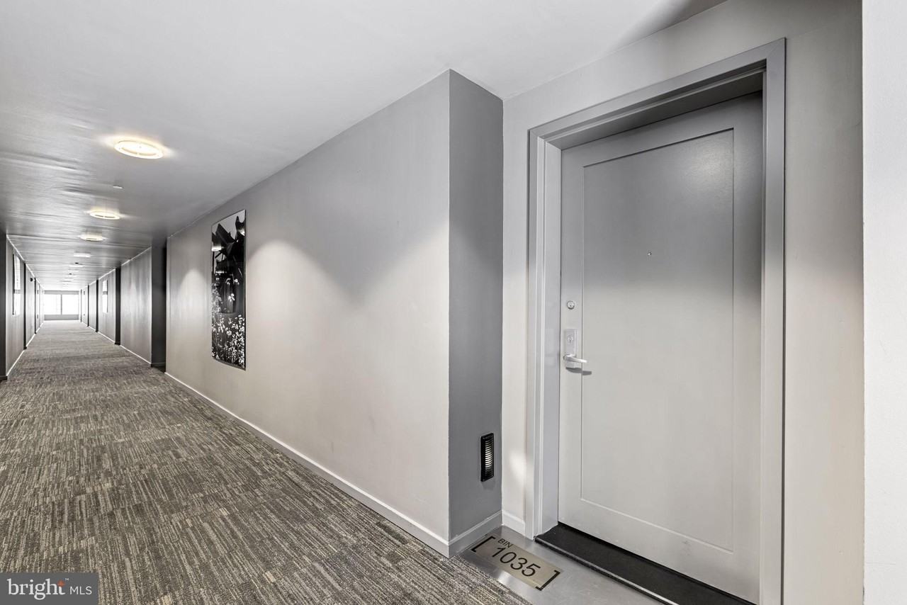 1200 Steuart St #1035 - Photo 3 of 50