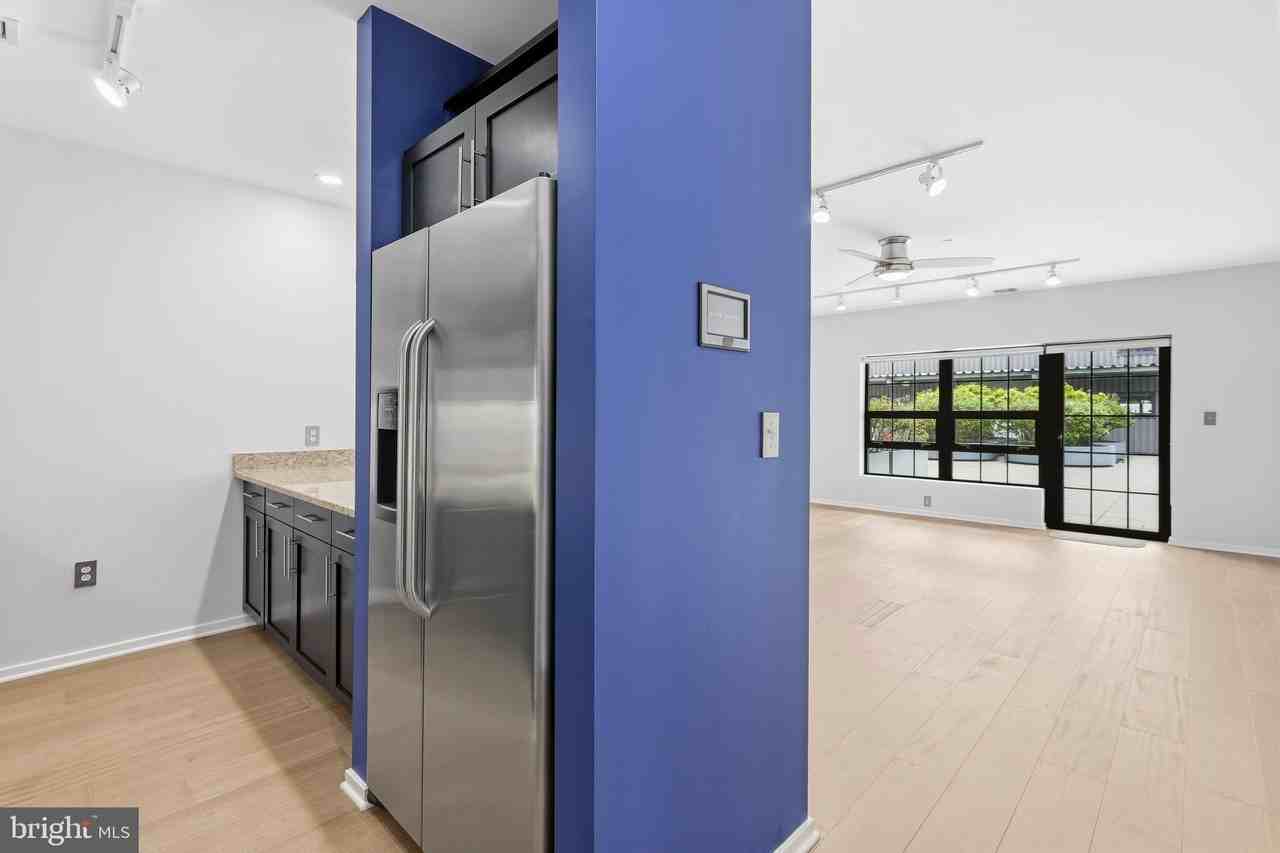 1200 Steuart St #1035 - Photo 4 of 50