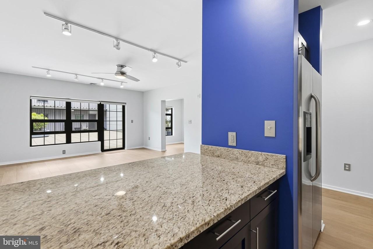 1200 Steuart St #1035 - Photo 7 of 50