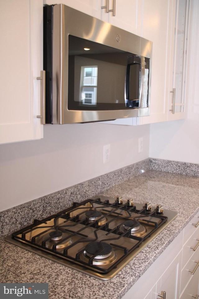 2583 Hopton Ln - Photo 6 of 41