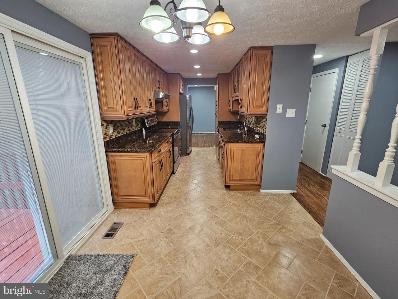 8619 Hayshed Ln - Photo 3 of 20