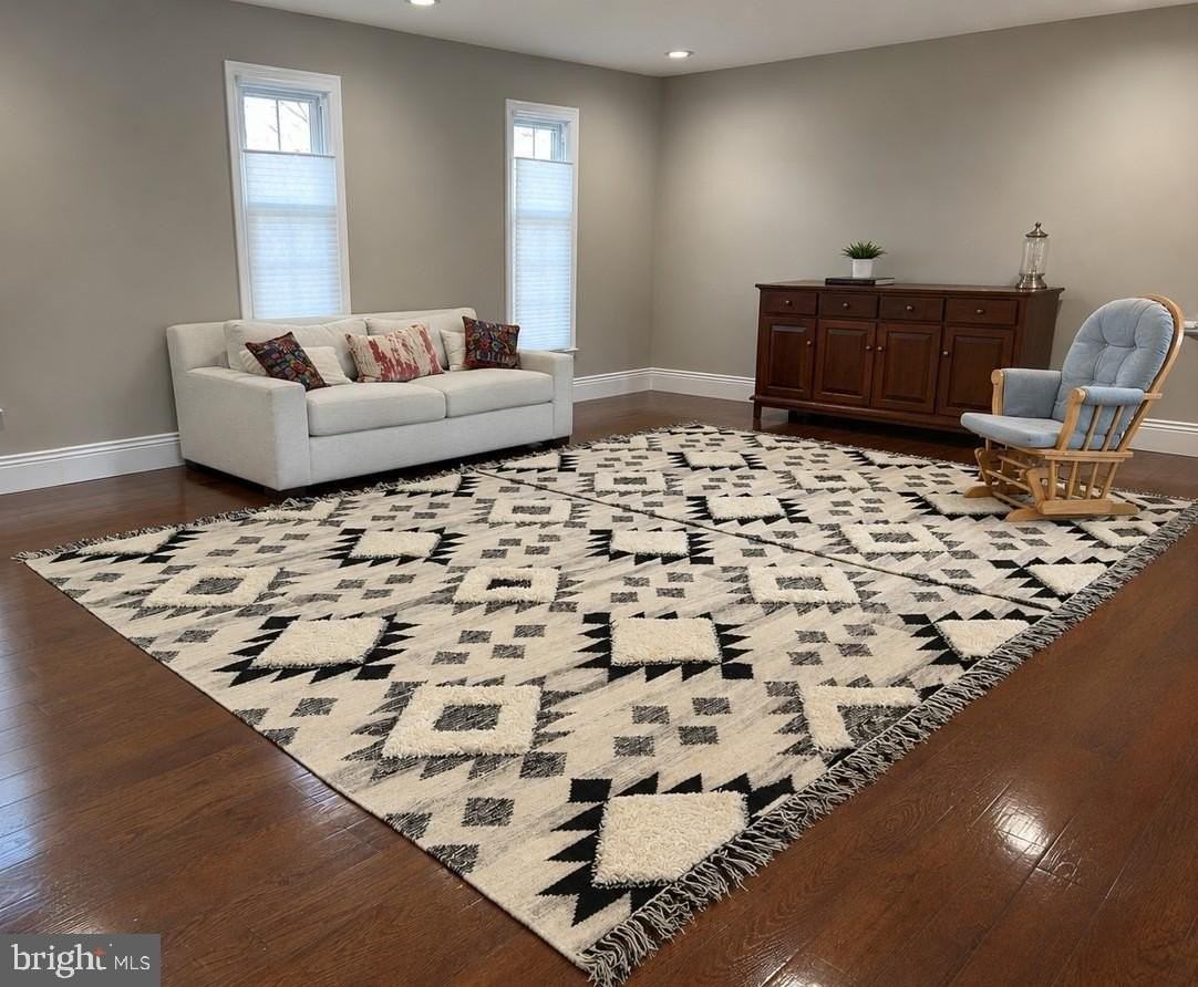 1639 Winding Waye Ln - Photo 5 of 16