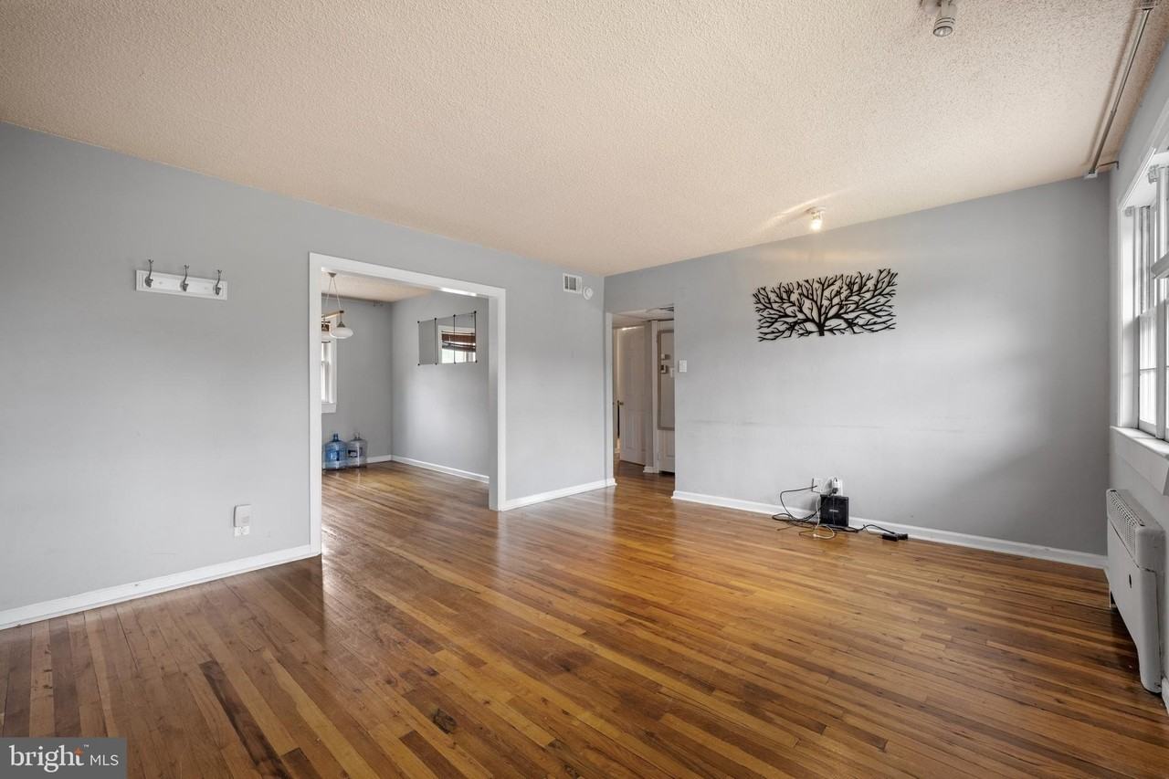 102 Cherry Parke Unit D - Photo 2 of 13