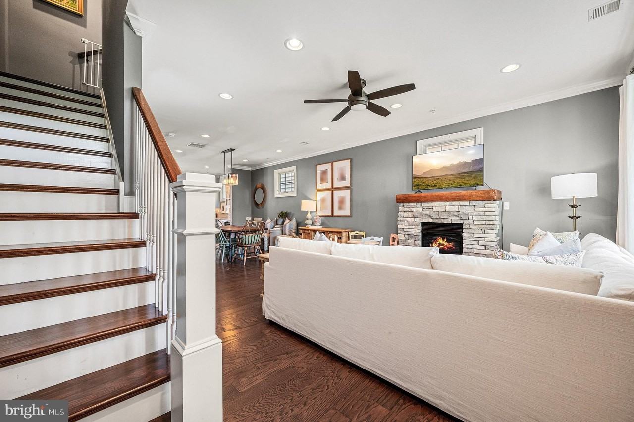 625 W Mulberry St - Photo 6 of 39