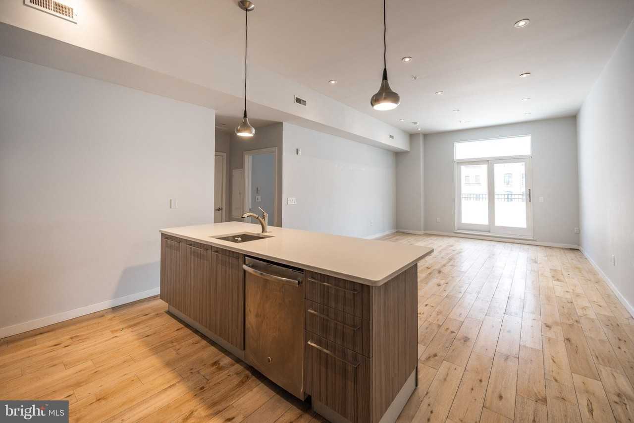 412 S 13th St #505 - Photo 6 of 30